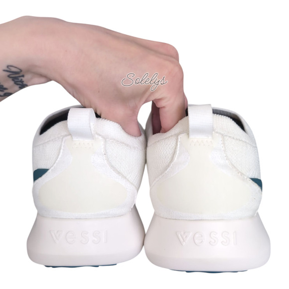 Vessi Everyday Move Slip On Womens 9 Polar White Waterproof Knit DymaTex Sneaker - Picture 7 of 12